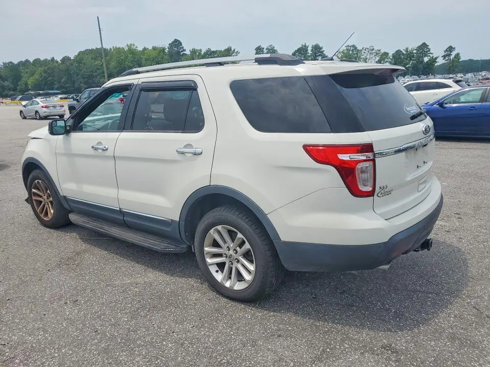 2011 FORD EXPLORER XLT  