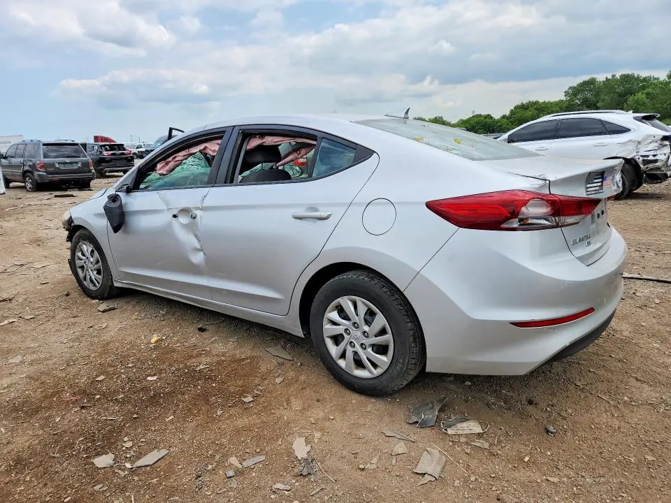 2017 HYUNDAI ELANTRA SE  