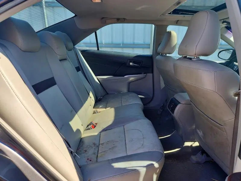 2013 TOYOTA CAMRY XLE  