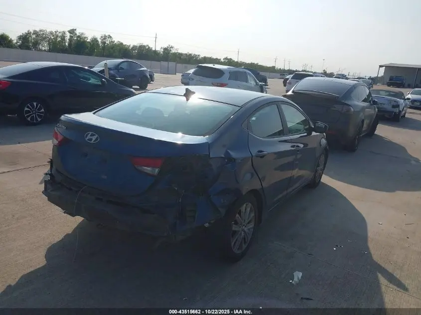 2015 HYUNDAI ELANTRA SE