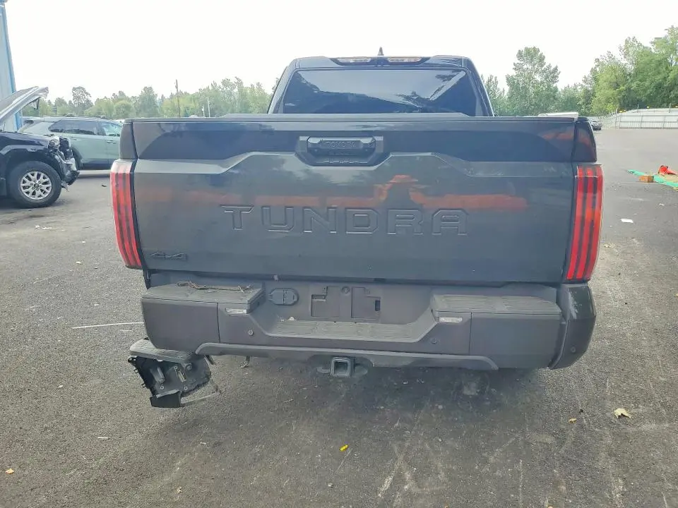 2025 TOYOTA TUNDRA LIMITED  