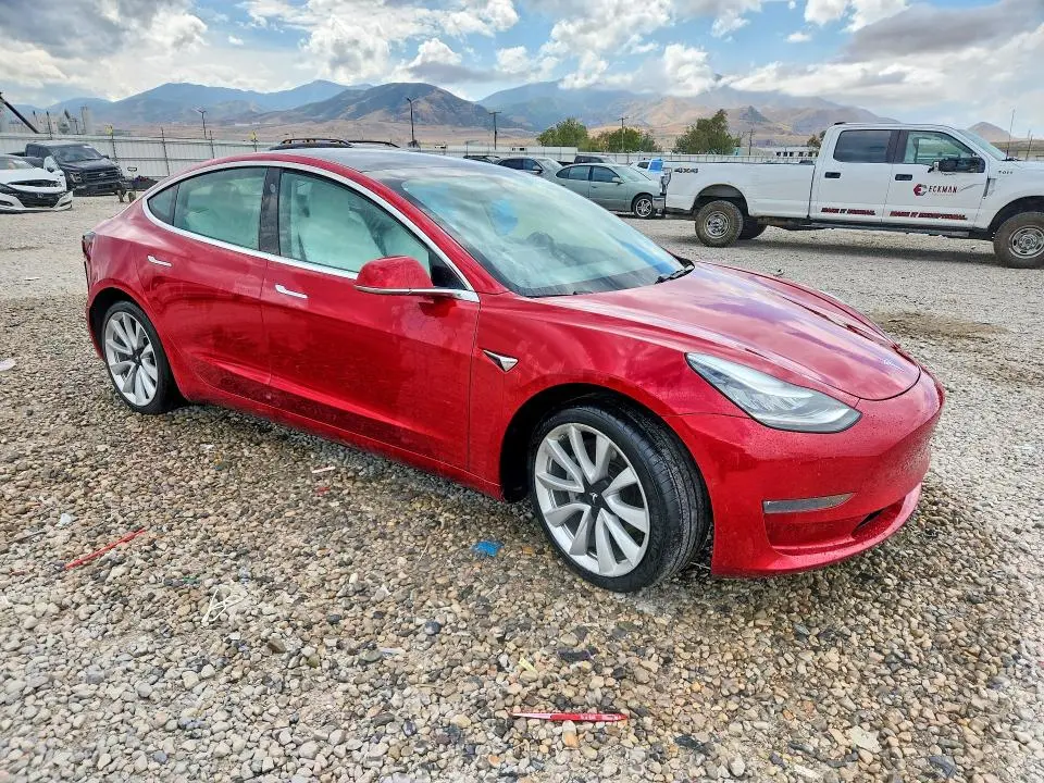 2019 TESLA MODEL 3   