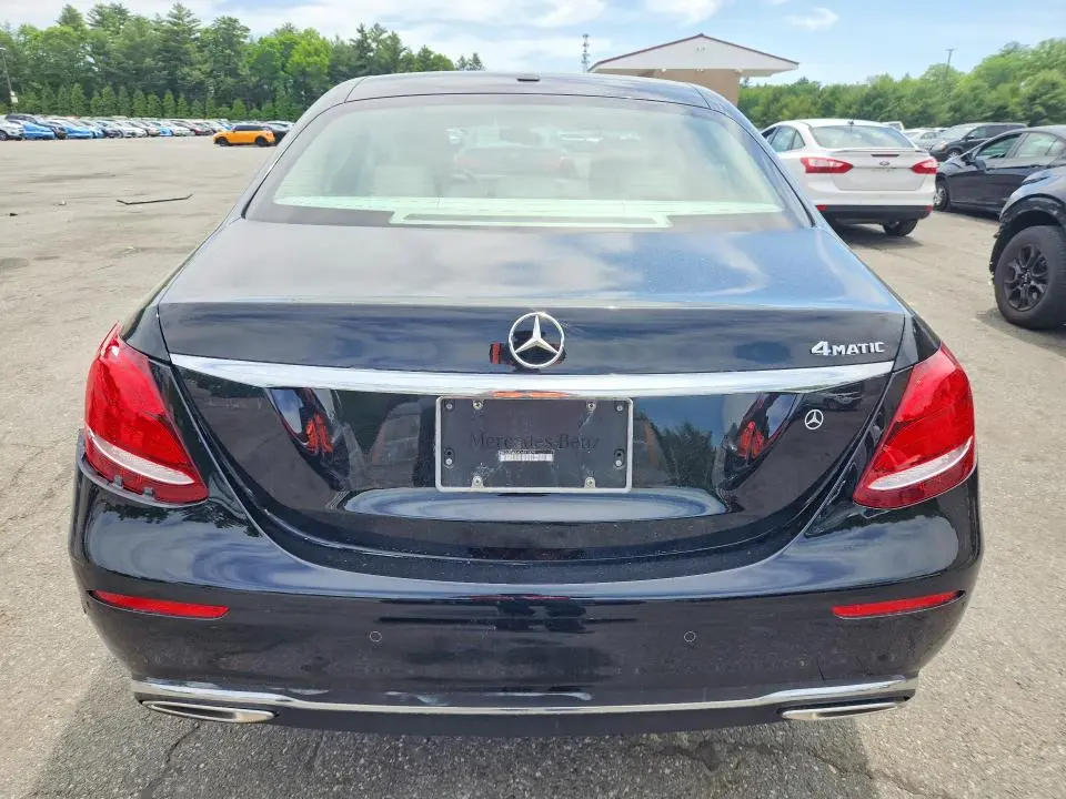 2019 MERCEDES-BENZ E 300 4MATIC  