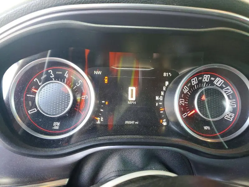 2016 DODGE CHALLENGER SXT  
