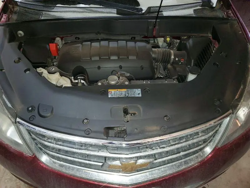 2017 CHEVROLET TRAVERSE LT  