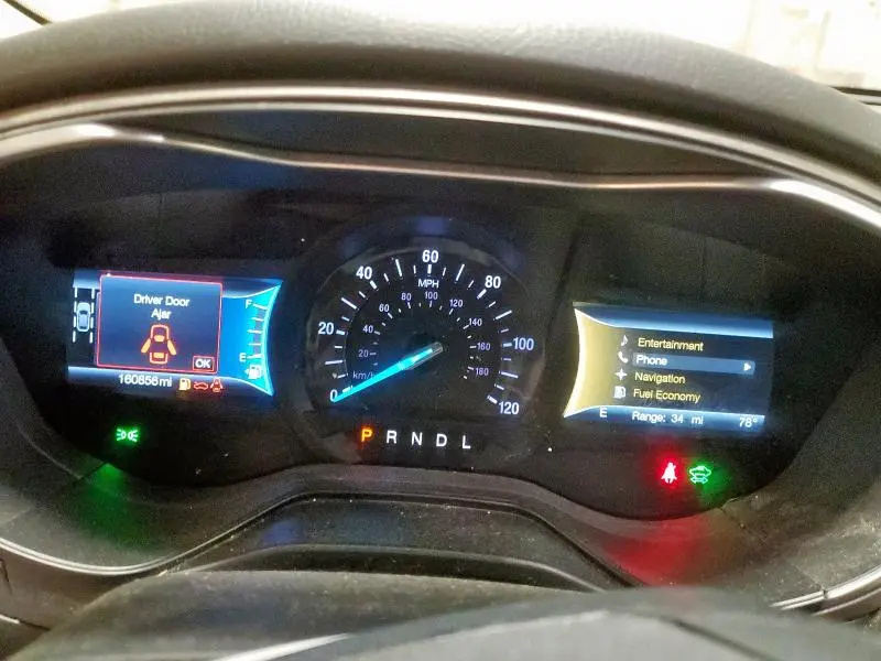 2019 FORD FUSION SE  