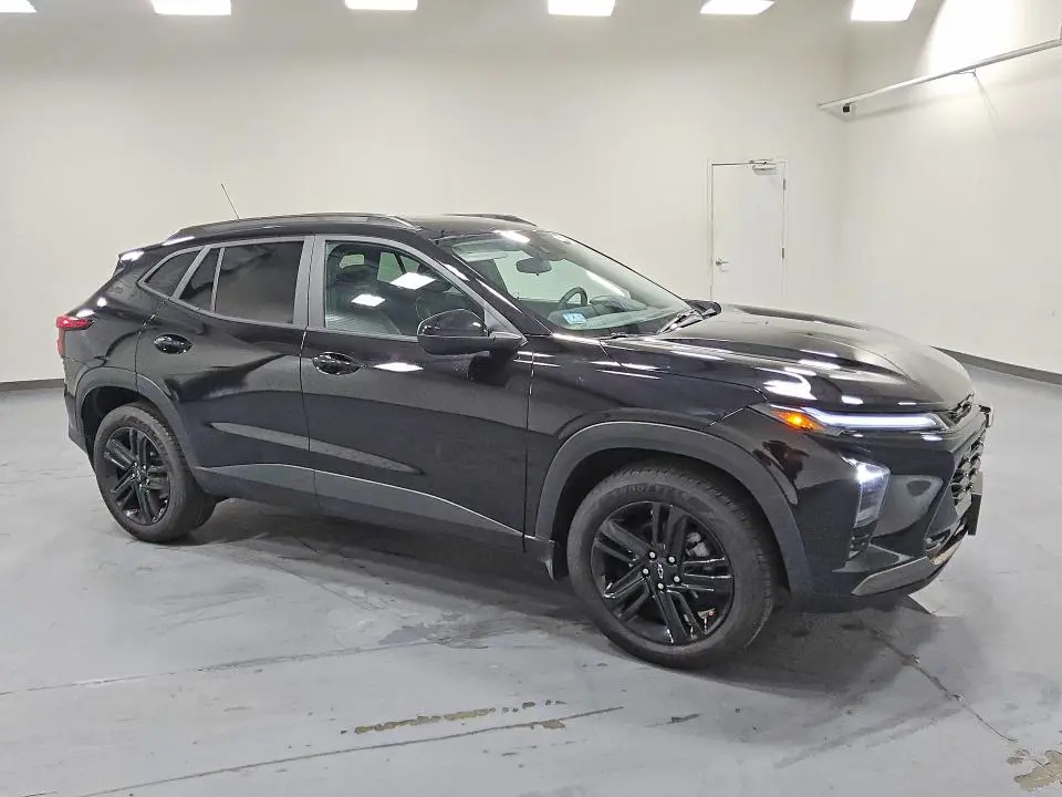 2025 CHEVROLET TRAX ACTIV  