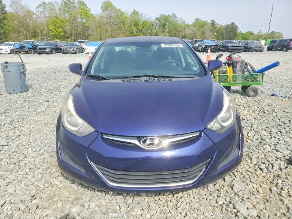 2014 HYUNDAI ELANTRA SE  