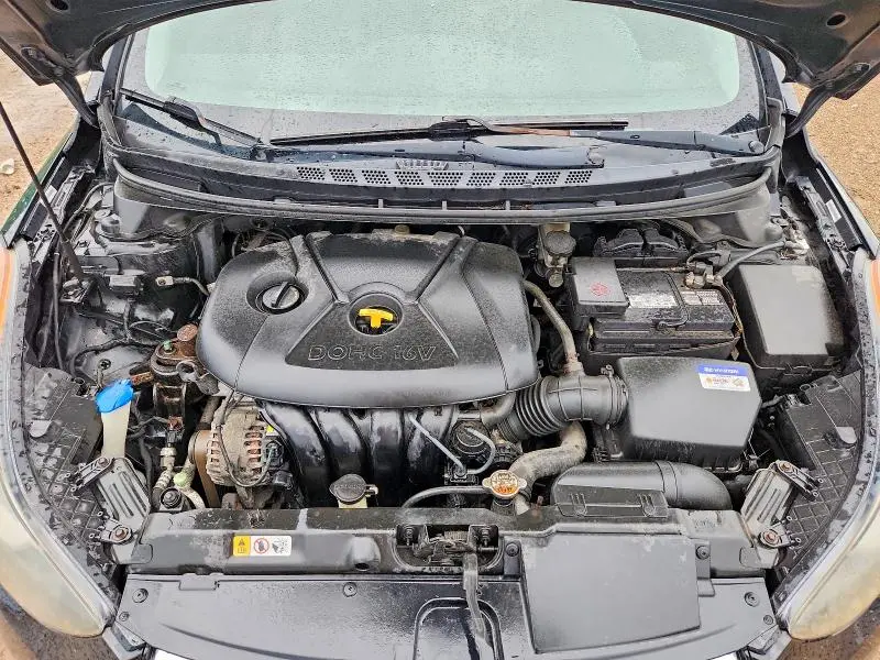 2012 HYUNDAI ELANTRA GLS  