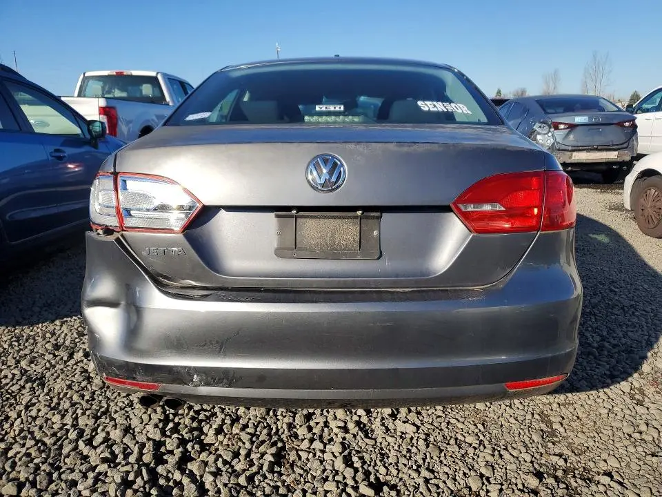 2012 VOLKSWAGEN JETTA BASE  