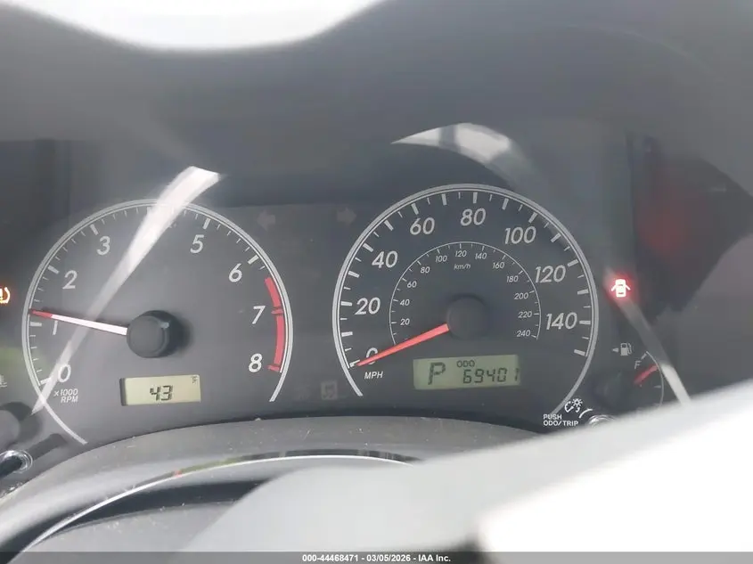 2010 TOYOTA COROLLA LE