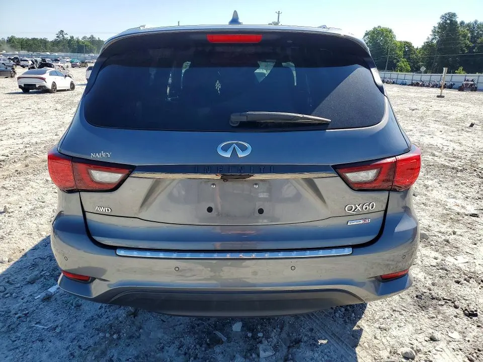 2020 INFINITI QX60 LUXE  