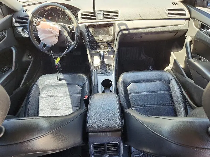 2014 VOLKSWAGEN PASSAT SE  
