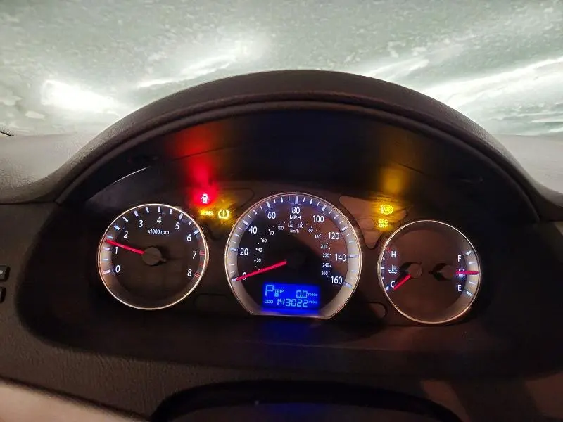 2010 HYUNDAI SONATA GLS  