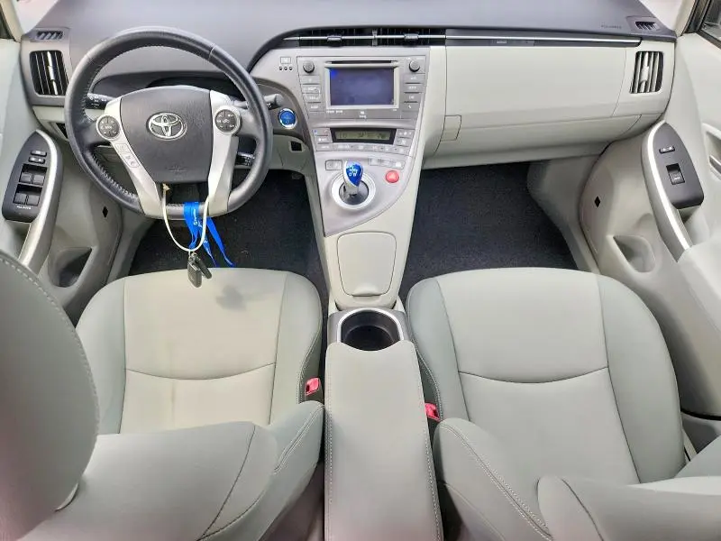 2012 TOYOTA PRIUS ONE  