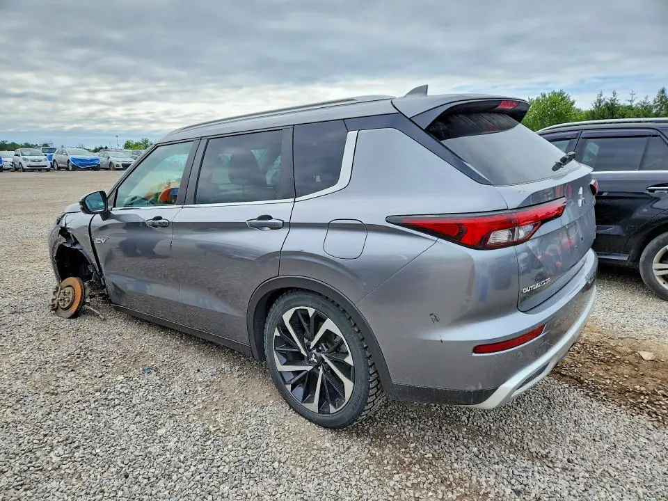 2023 MITSUBISHI OUTLANDER SE  