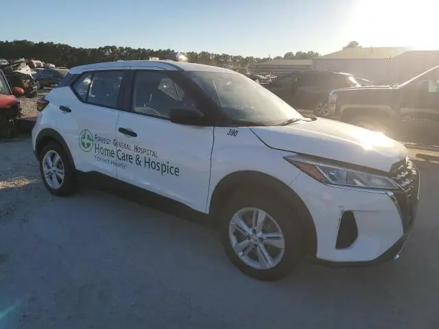 2024 NISSAN KICKS S  