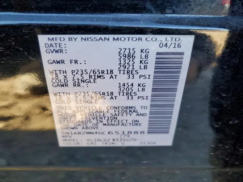 2016 NISSAN PATHFINDER SL  