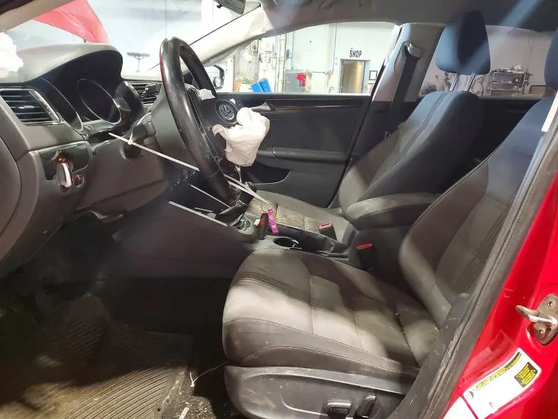 2017 VOLKSWAGEN JETTA SE  