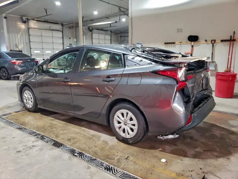 2019 TOYOTA PRIUS   