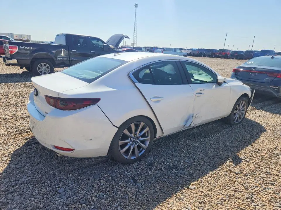 2019 MAZDA 3 PREFERRED  