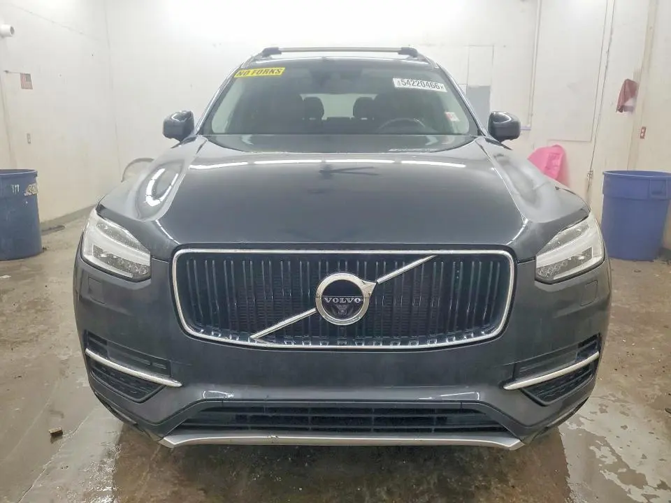 2016 VOLVO XC90 T6  