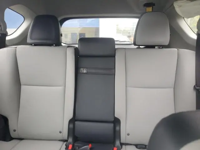 2017 TOYOTA RAV4 HV LIMITED  