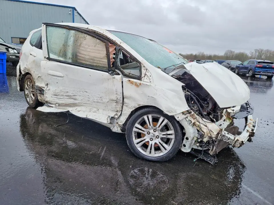 2011 HONDA FIT SPORT  