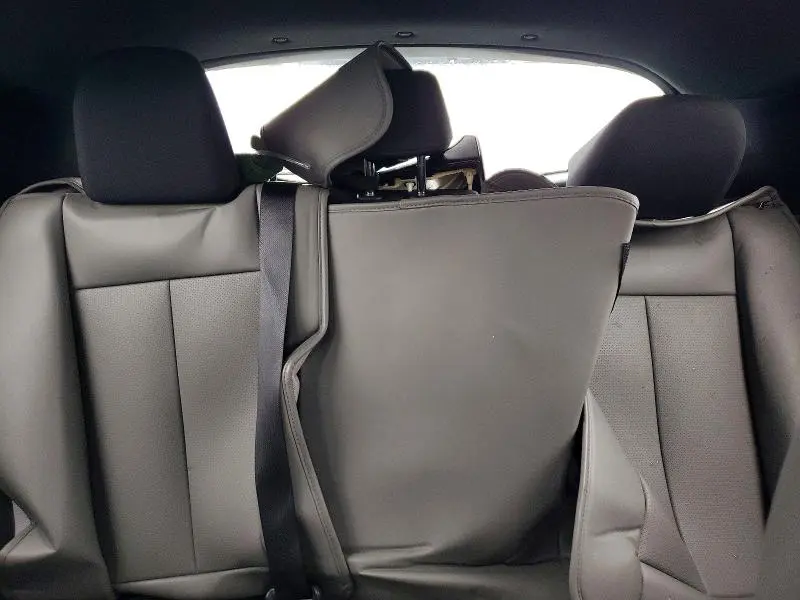 2018 TOYOTA C-HR XLE PREMIUM  