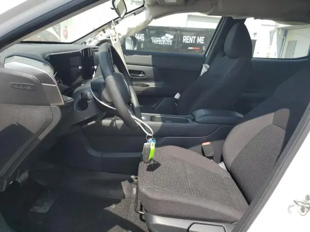 2025 NISSAN KICKS S  