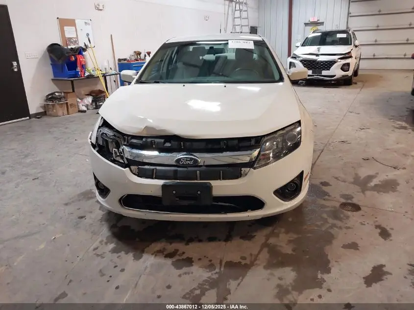 2011 FORD FUSION SE