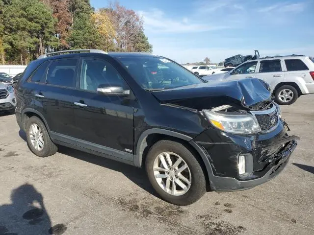 2014 KIA SORENTO LX  