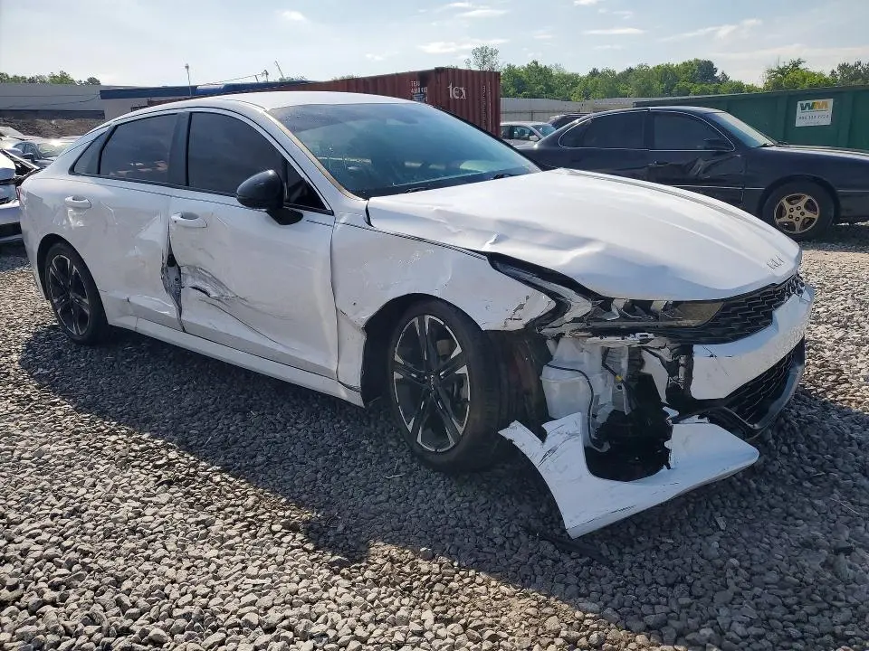2022 KIA K5 GT LINE  