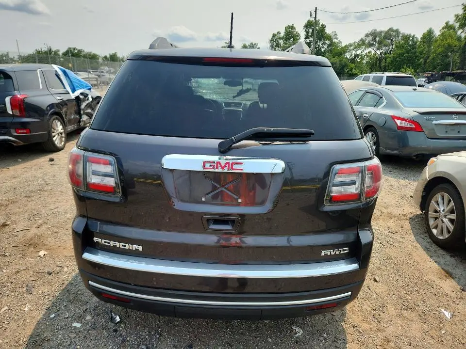 2014 GMC ACADIA SLE  