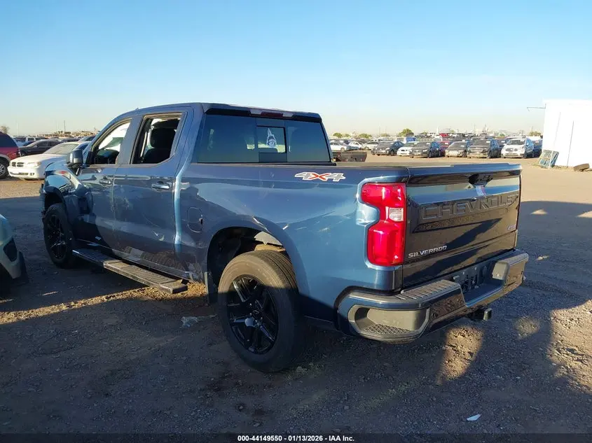 2022 CHEVROLET SILVERADO 1500 4WD  SHORT BED RST