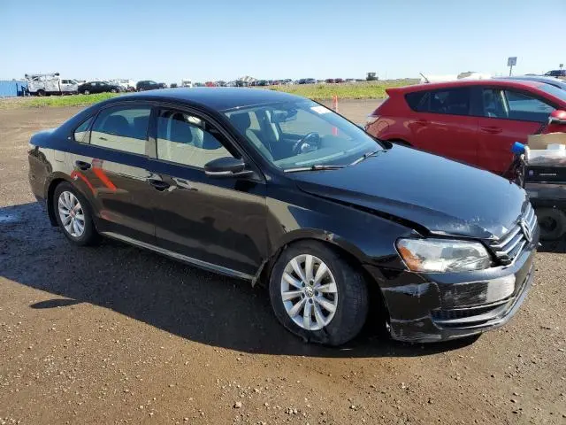 2013 VOLKSWAGEN PASSAT S  