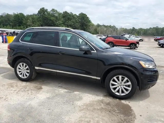 2012 VOLKSWAGEN TOUAREG V6  
