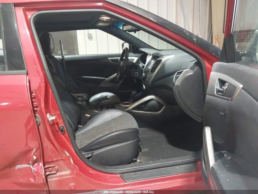 2016 HYUNDAI VELOSTER  