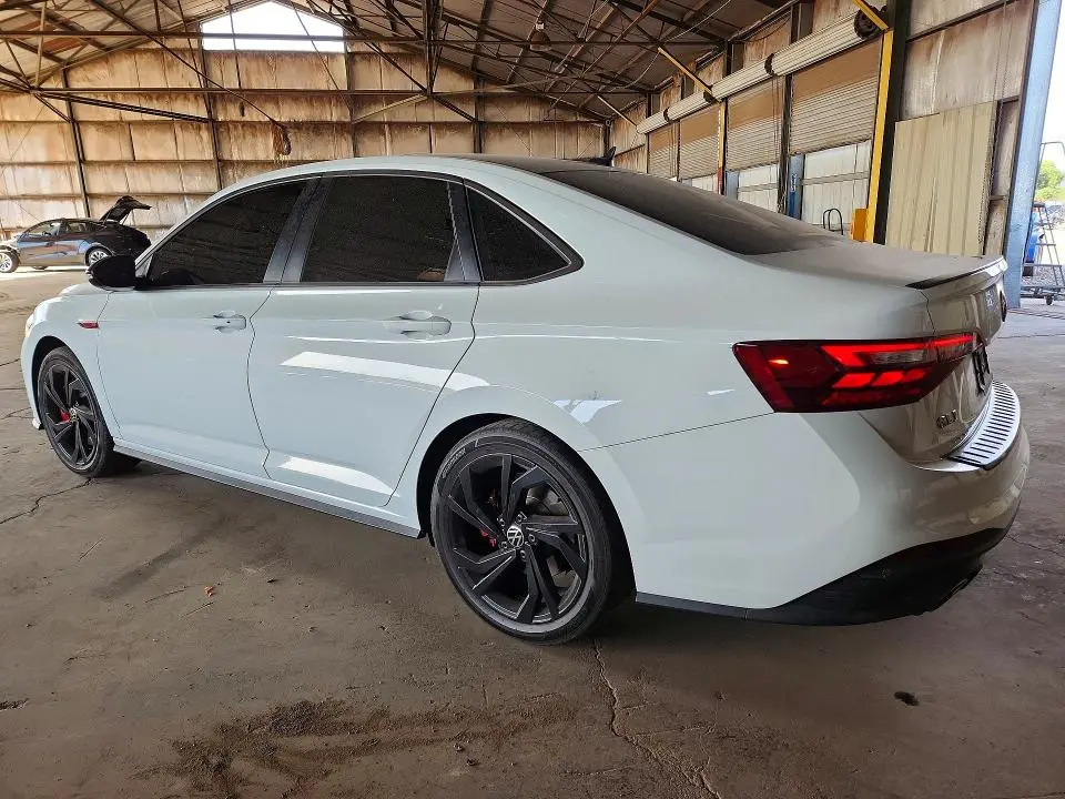 2024 VOLKSWAGEN JETTA GLI AUTOBAHN  