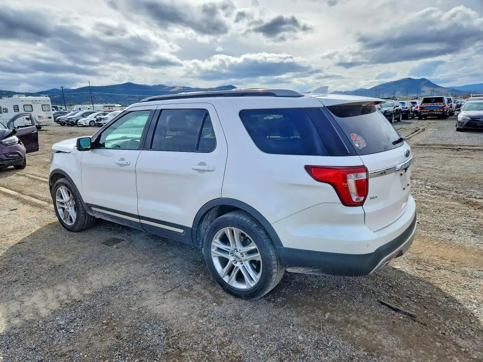 2017 FORD EXPLORER XLT  