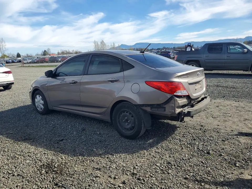 2013 HYUNDAI ACCENT GLS  