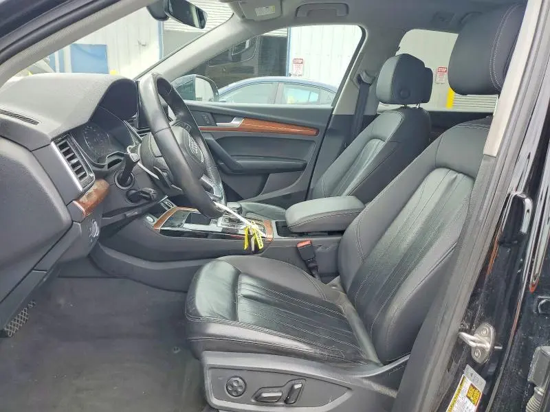 2021 AUDI Q5 PREMIUM  