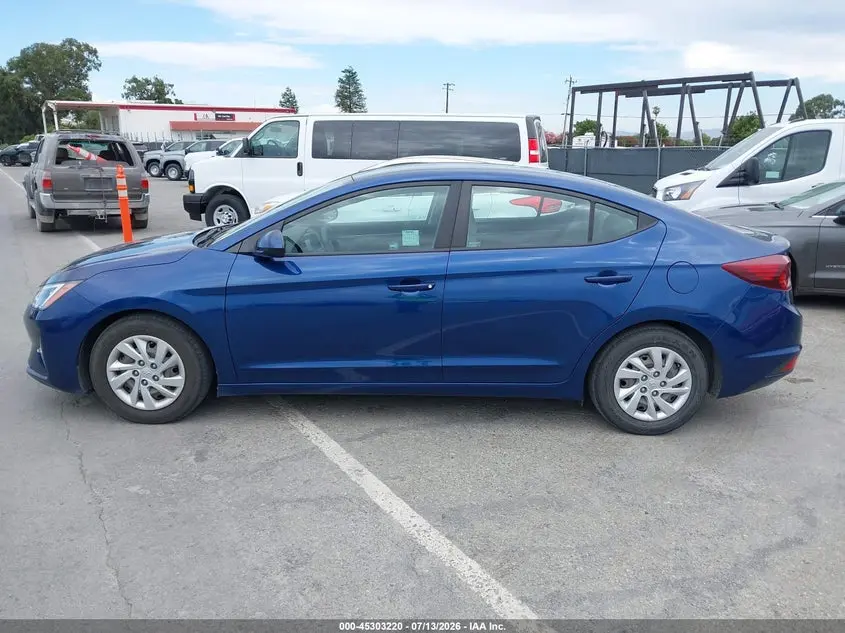 2020 HYUNDAI ELANTRA SE