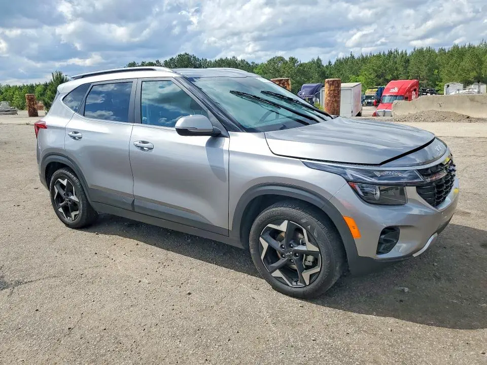 2026 KIA SELTOS EX  