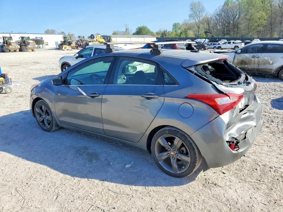 2016 HYUNDAI ELANTRA GT BASE  