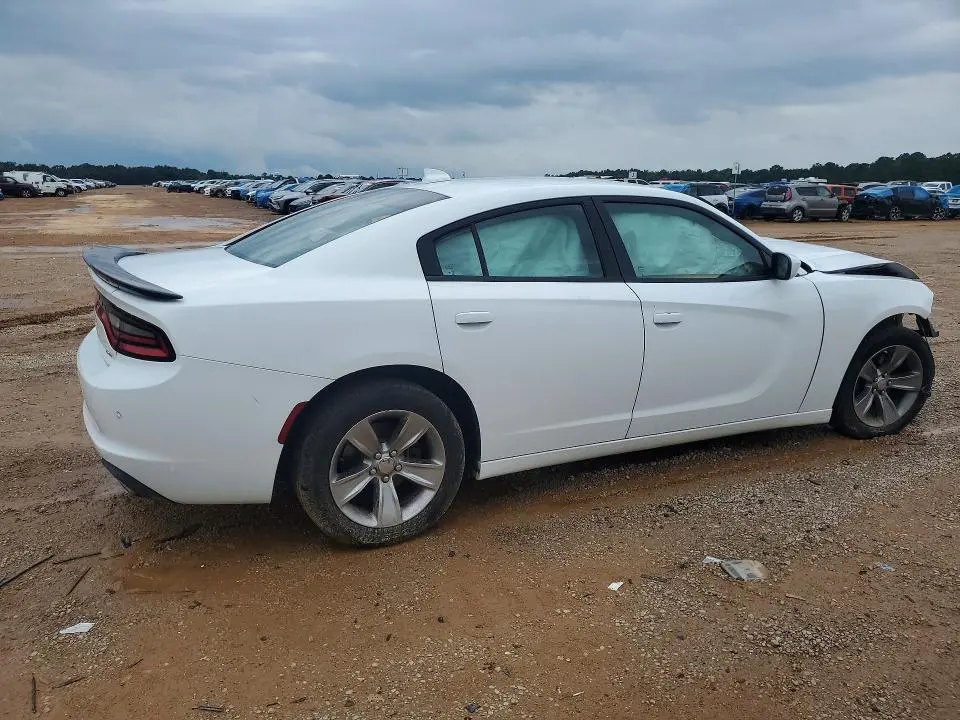 2018 DODGE CHARGER SXT PLUS  