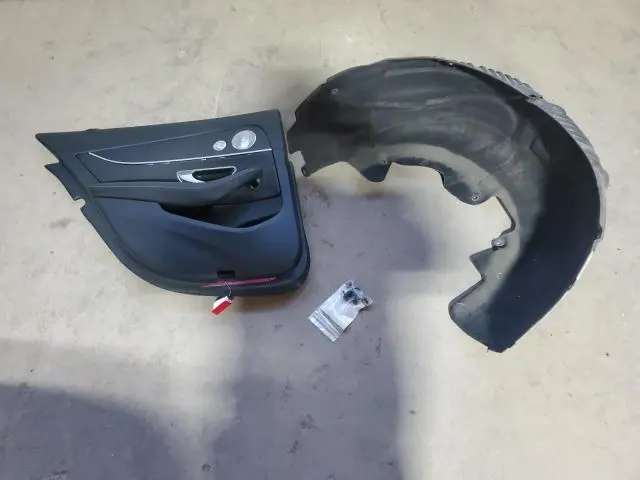 2017 MERCEDES-BENZ E 300 4MATIC  