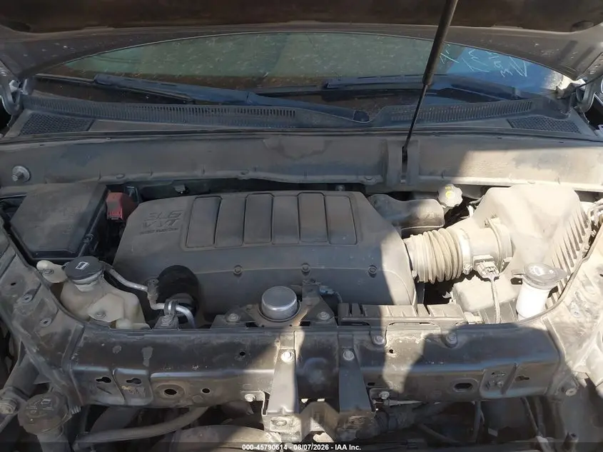 2011 CHEVROLET TRAVERSE LT W/1LT