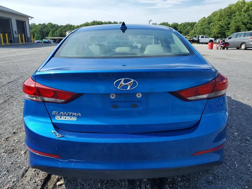 2017 HYUNDAI ELANTRA SE  