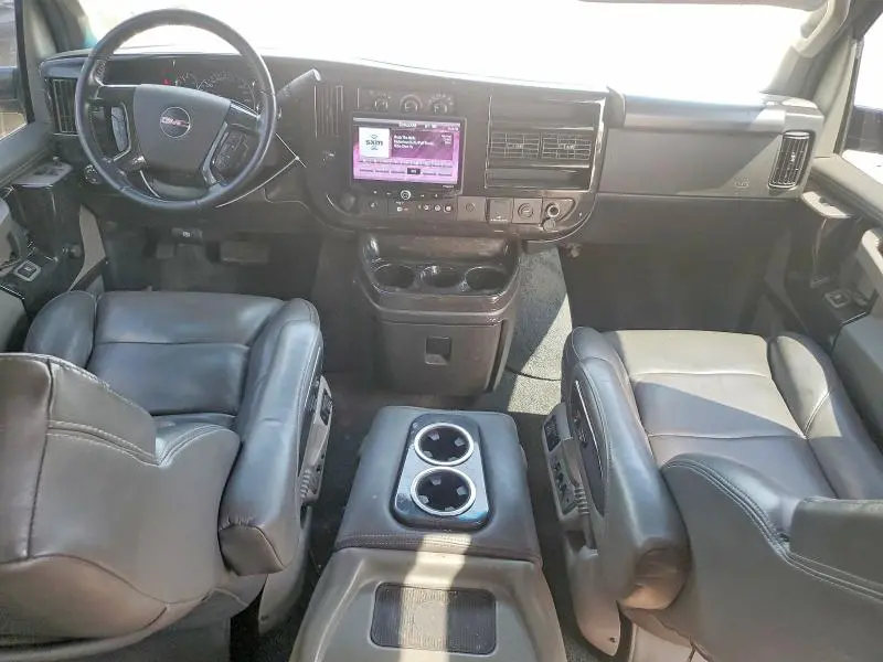 2022 GMC SAVANA G2500  